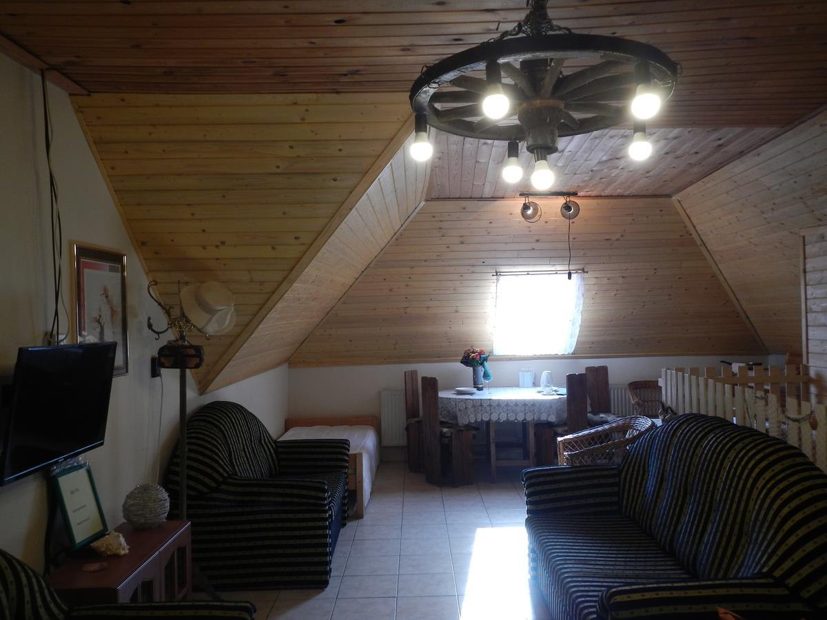 Vakacio Apartman Balatonalmádi Εξωτερικό φωτογραφία